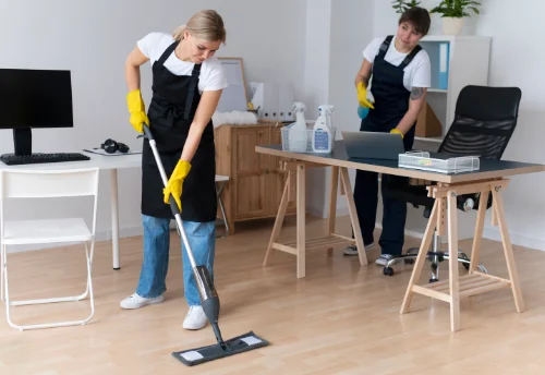 Nettoyage de bureau professionnel aux Pechs du Vers